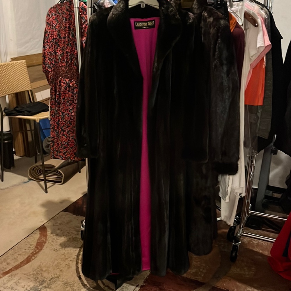 Beautiful Blackglama full length mink from Christian Nobel Furs, size 6